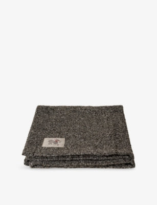 St Pia large cotton-blend pet blanket, UK version