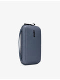 Thule Aion travel organiser with RFID-blocking pouch, UK version