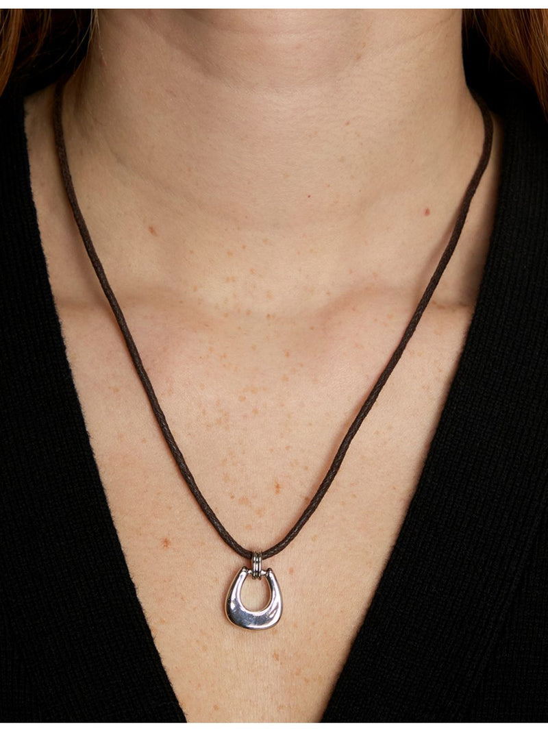 Astrid & Miyu horseshoe pendant necklace 110cm (British brand)