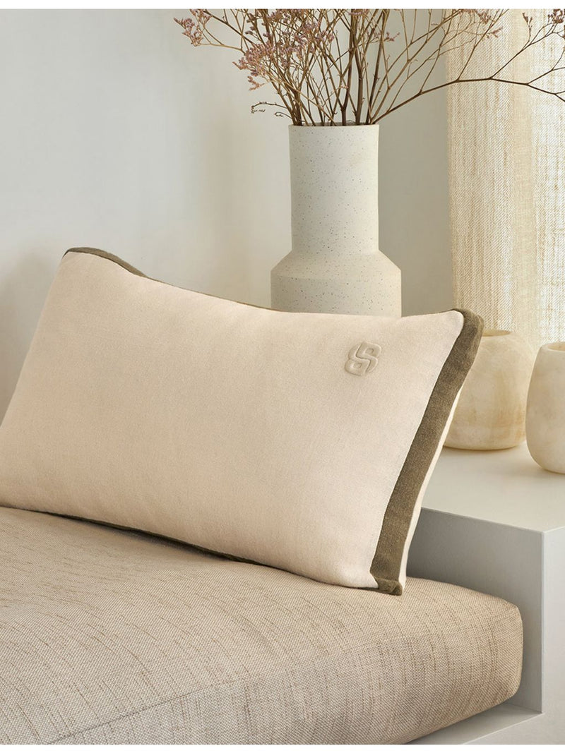 BOSS Clayton linen cushion cover, 55x31cm (British brand)