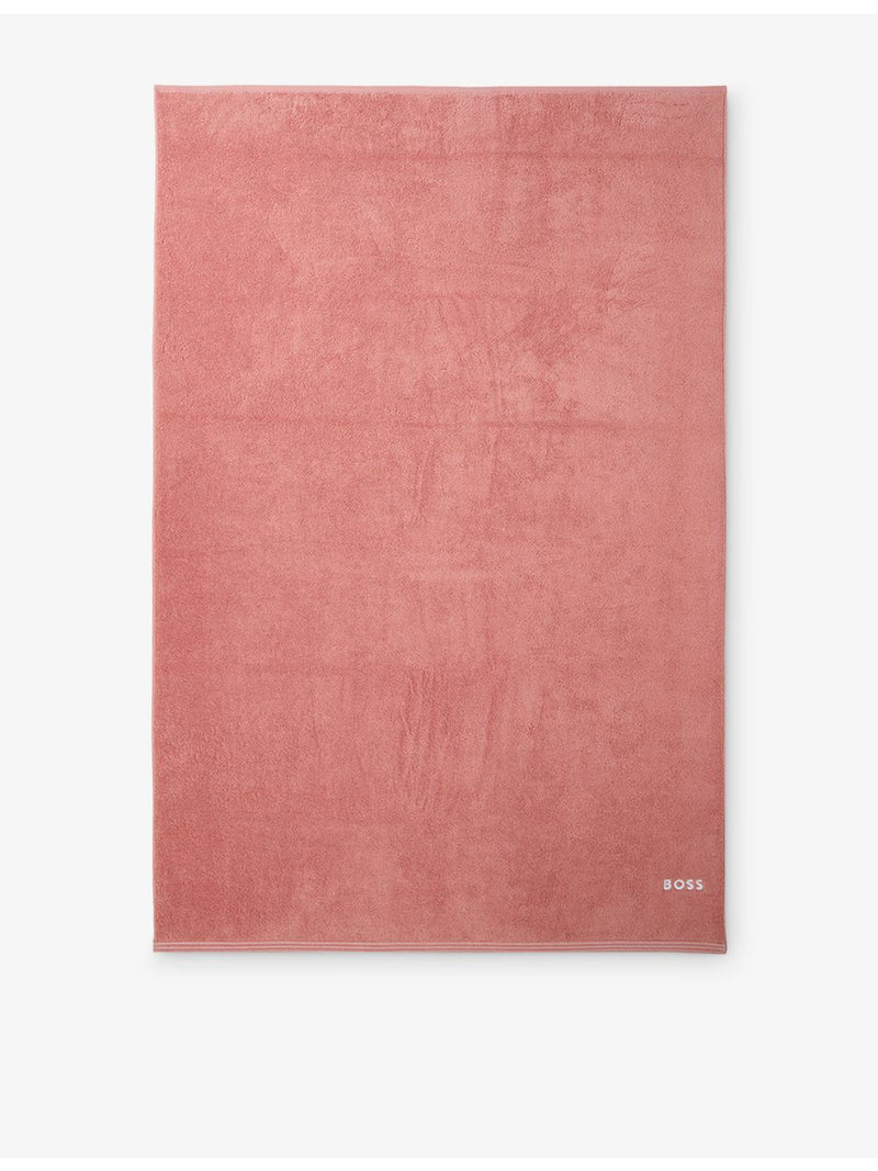 BOSS Edge Cotton Towel 600 gsm, imported from the UK