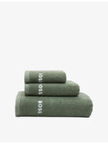BOSS Edge cotton towel with 600 gsm, imported from the UK