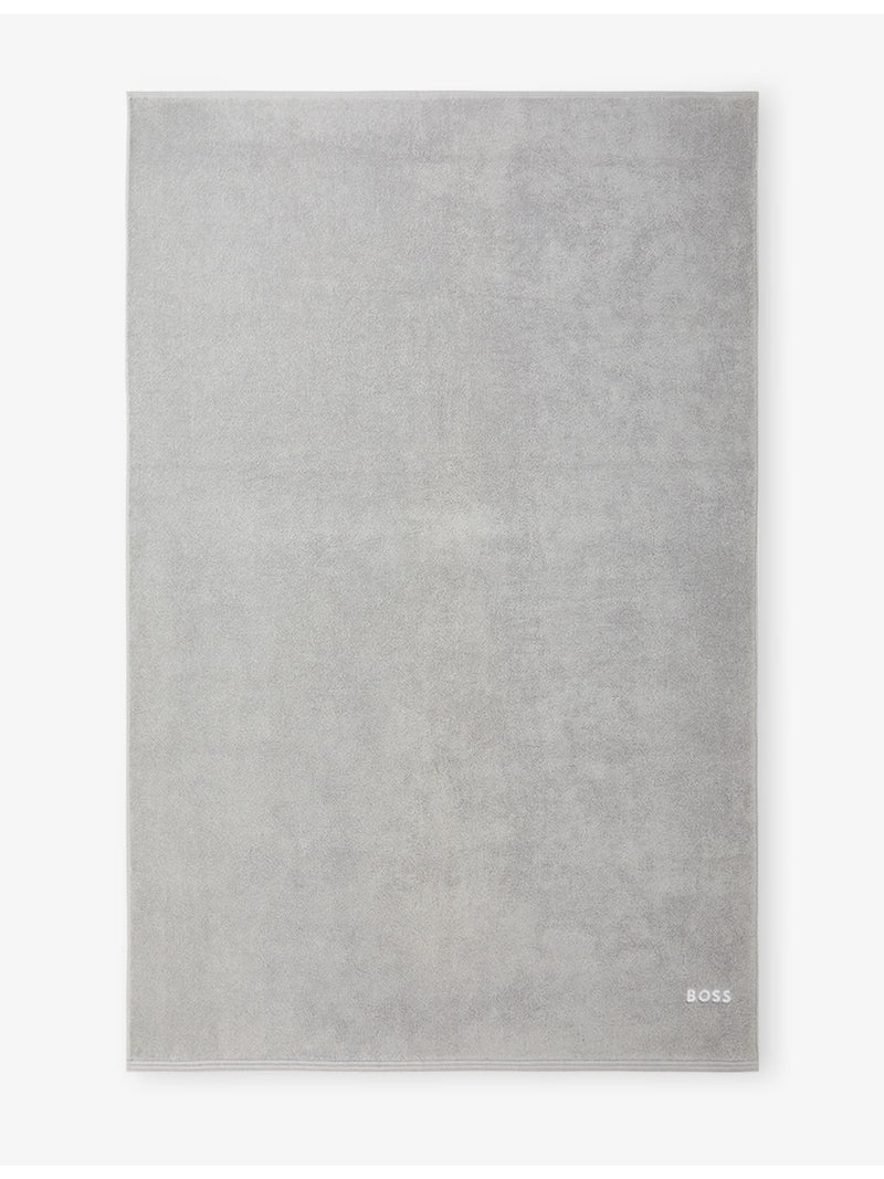 BOSS Edge cotton towel 600gsm, imported from the UK