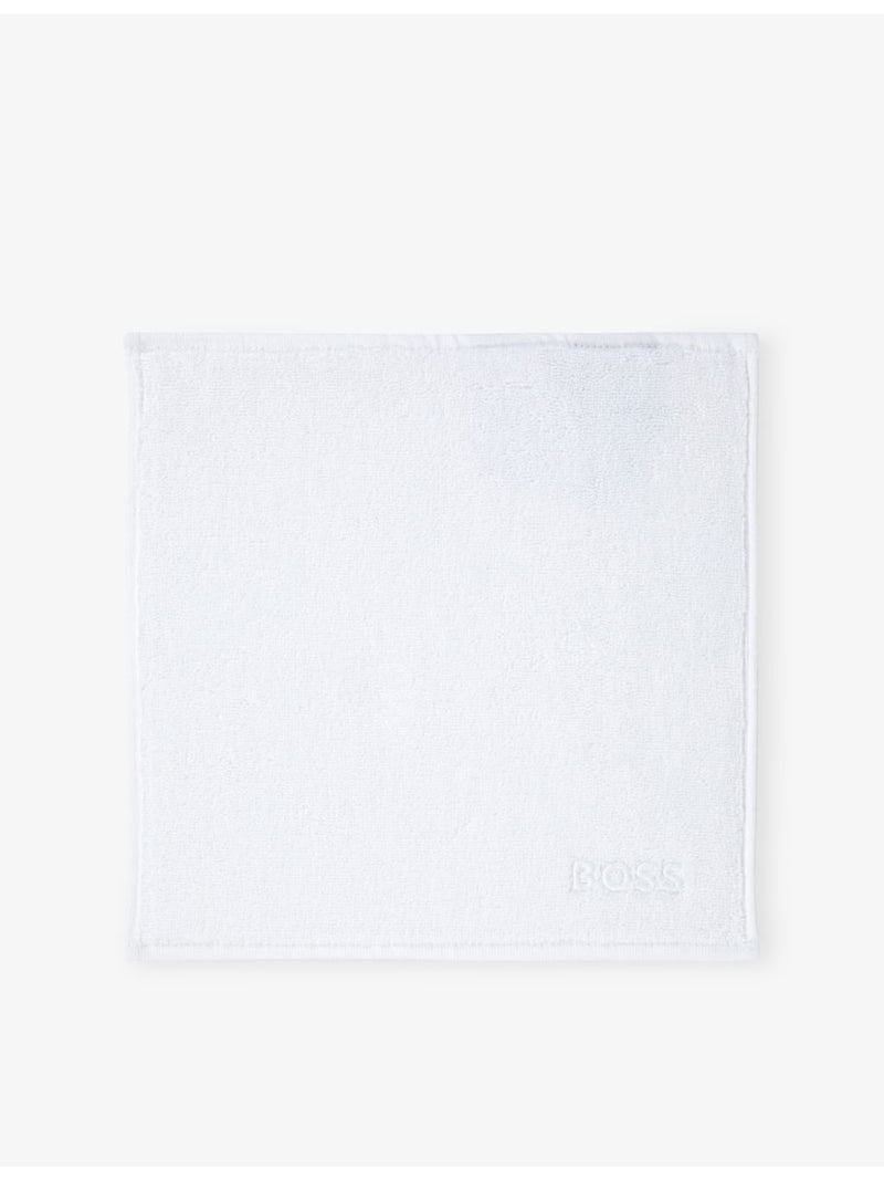 BOSS Edge cotton bath towel in 100% cotton, imported from the UK