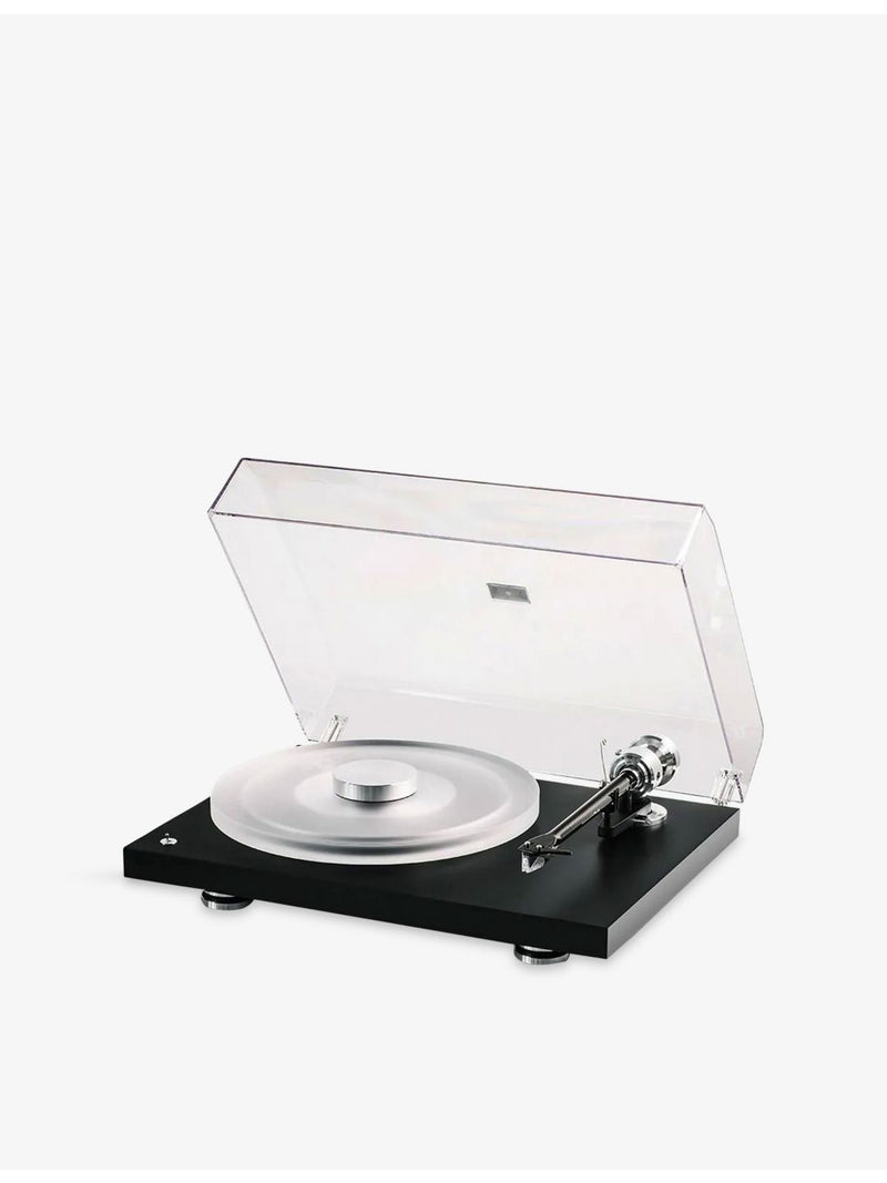 Pro-Ject Debut Reference 10 turntable, UK version
