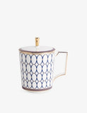 Wedgwood Renaissance Gold bone china mug with lid 400ml - British product