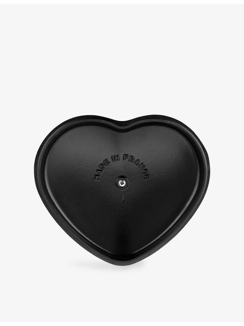 Staub heart-shaped casserole dish 20cm, UK version