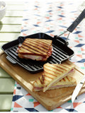 Staub cast iron grill pan 24cm with pouring spout, UK version
