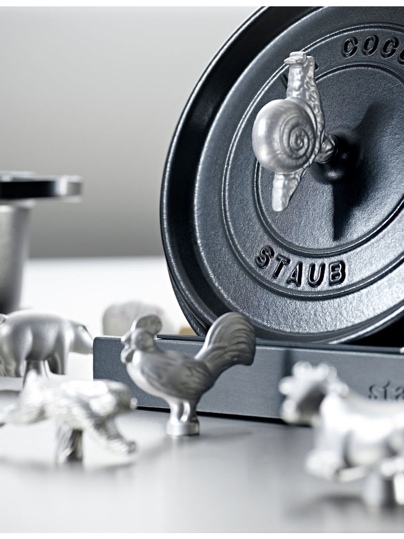Staub fish-shaped stainless steel knob for cocotte (British brand)