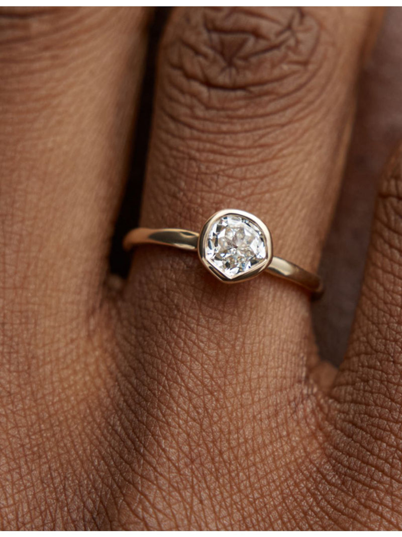 Monica Vinader solitaire ring 0.5ct diamond 14ct yellow gold - British product