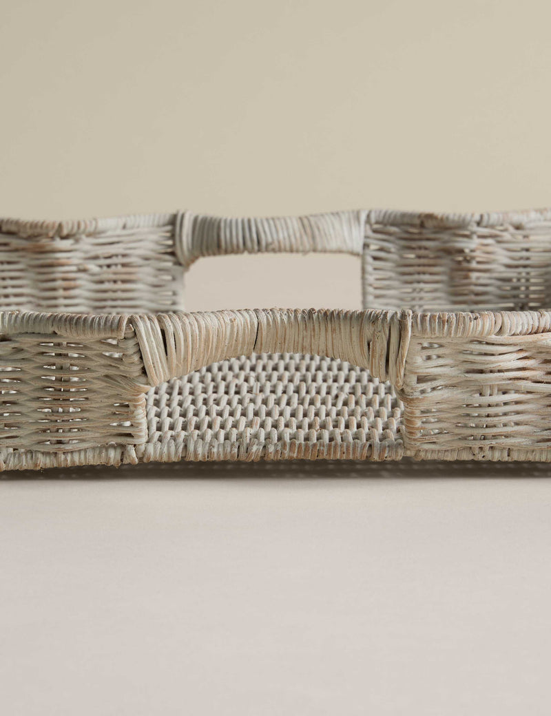 Rattan scallop tray 45cm x 35cm - British product