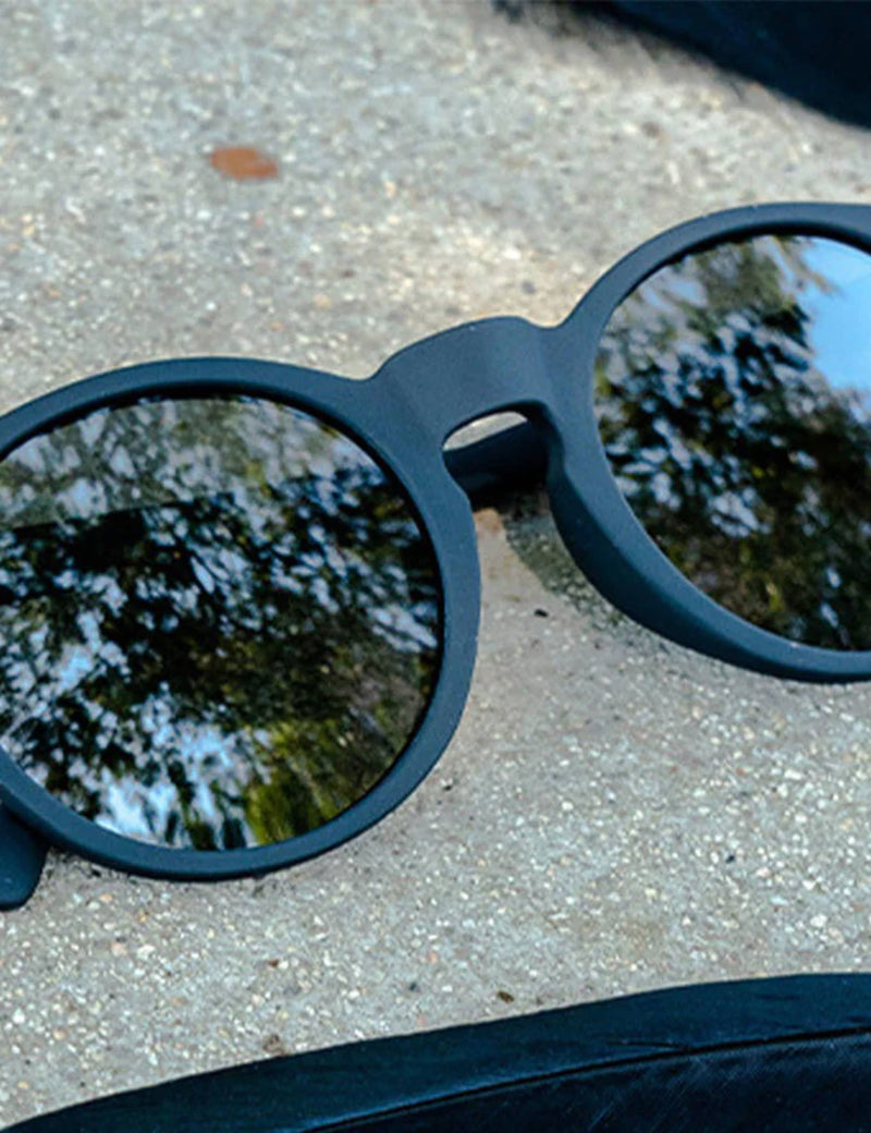 Lunettes de soleil rondes Goodr avec verres noirs polarisés, version britannique