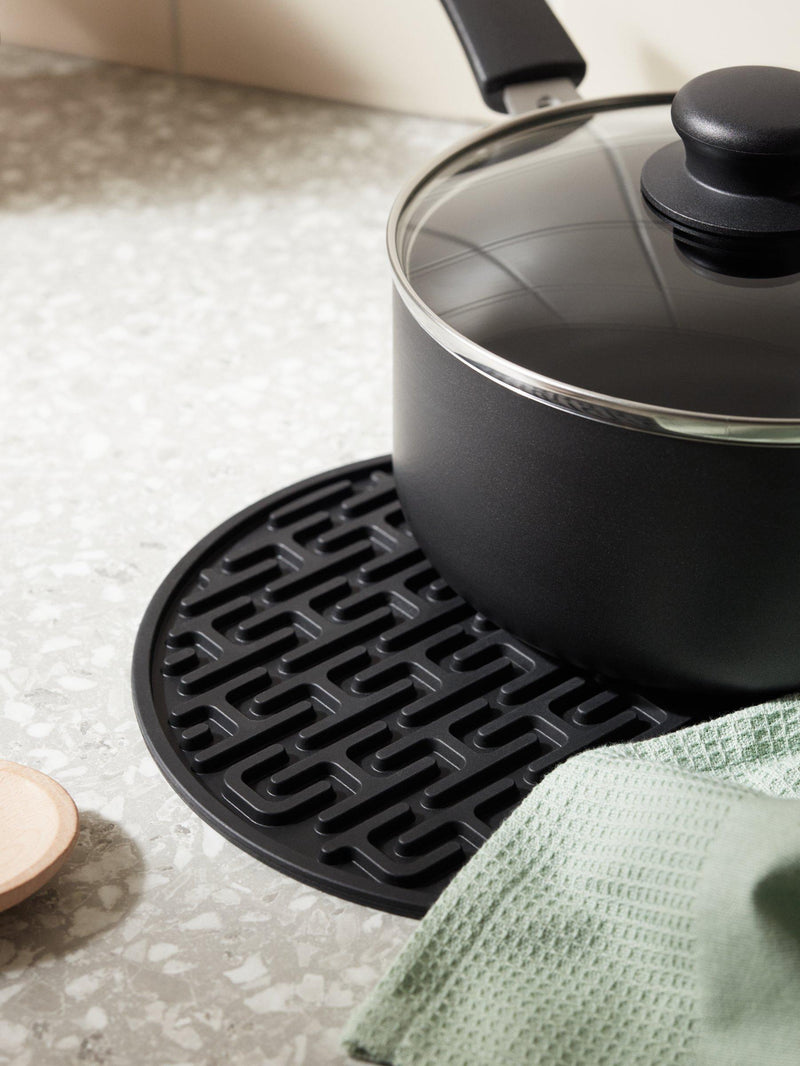 John Lewis round silicone trivet black 20.5cm, imported from the UK