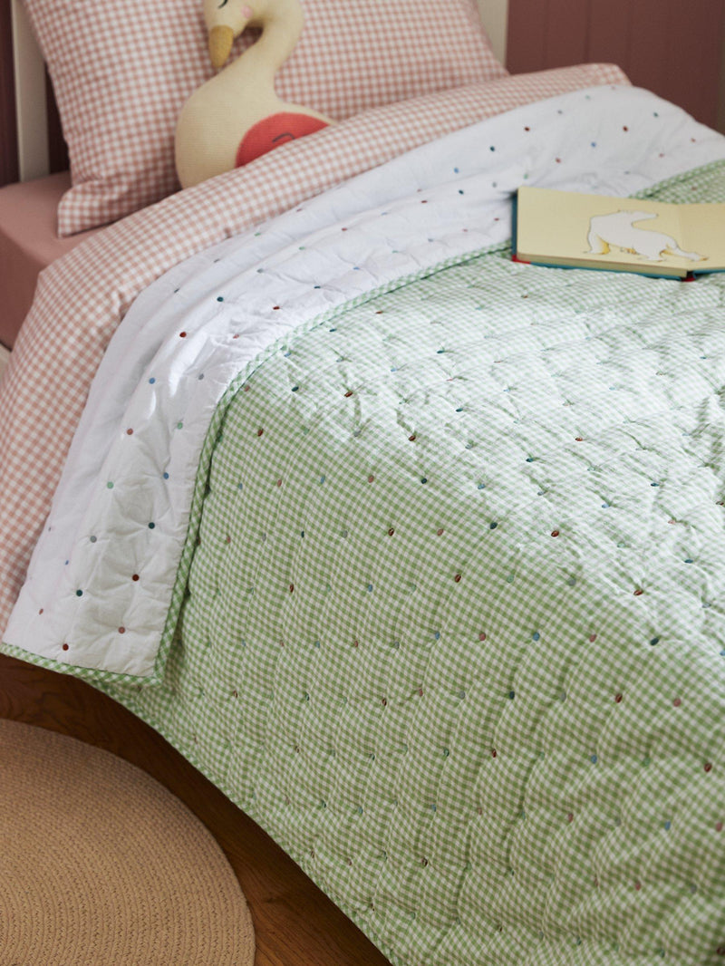 John Lewis gingham stitch quilted bedspread, UK version