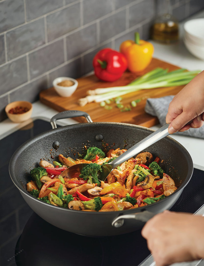 Scratch Defense 34cm non stick wok pan, UK version