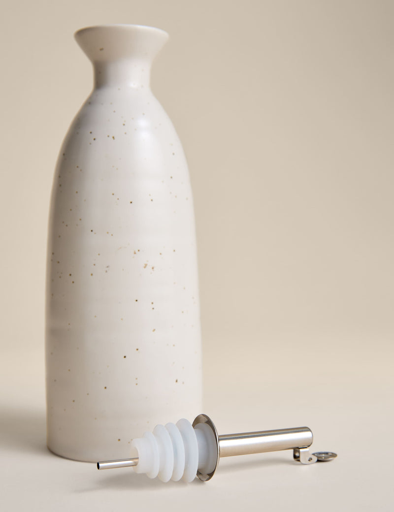Small ceramic oil pourer 23.4 cm - British product