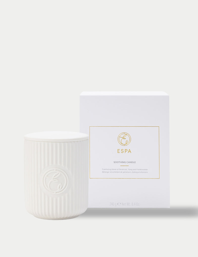 Soothing candle with geranium and ylang ylang 240g, imported from the UK