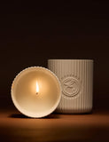 Soothing candle with geranium and ylang ylang 240g, imported from the UK