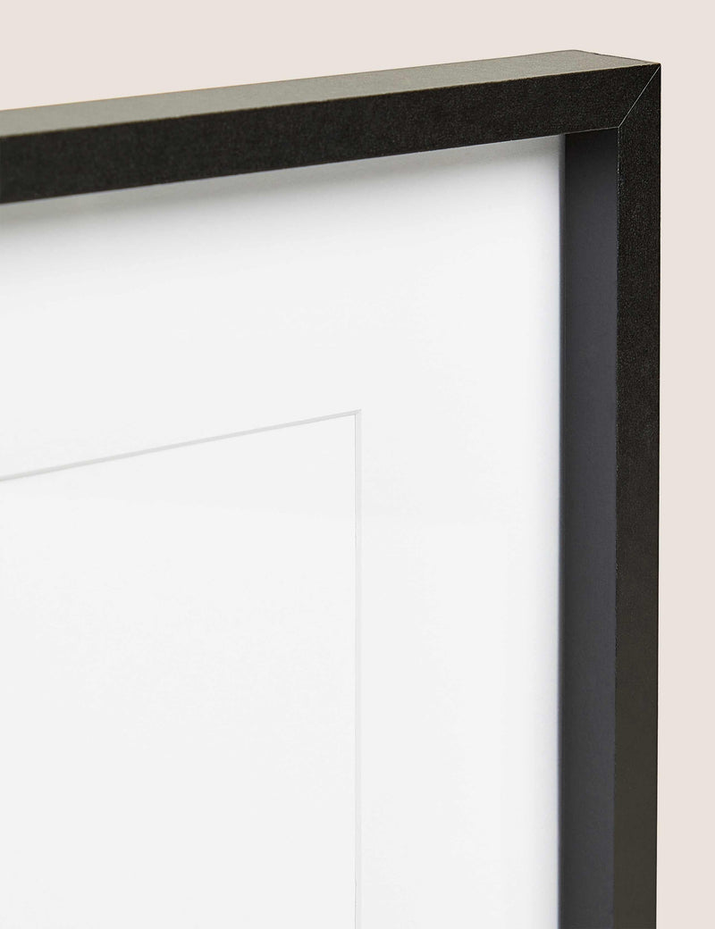 Square photo frame 6x6 inch wall mountable, British brand