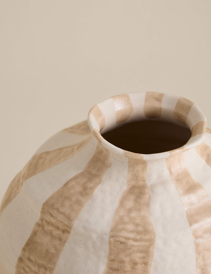 Striped ceramic vase with hand-painted pattern, UK version