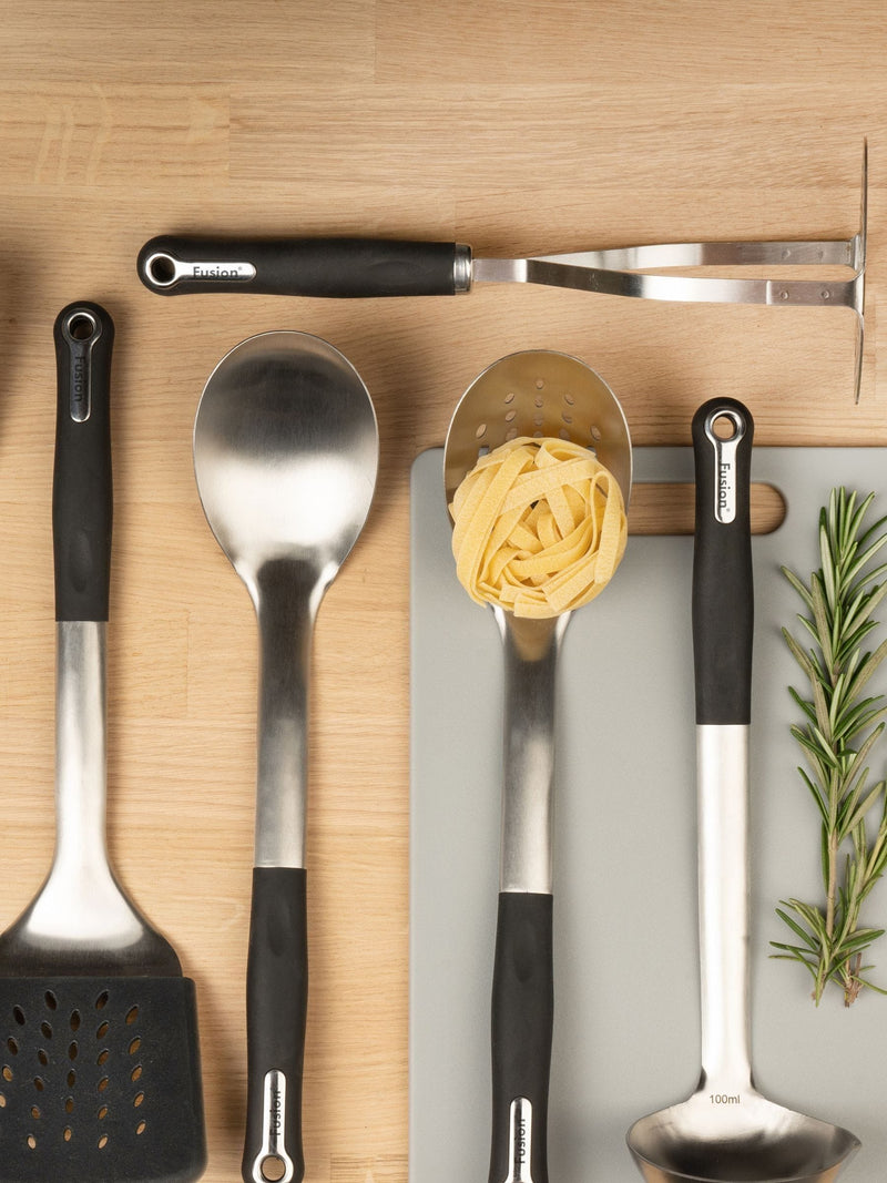 Fusion black 6-piece kitchen utensil set - British product