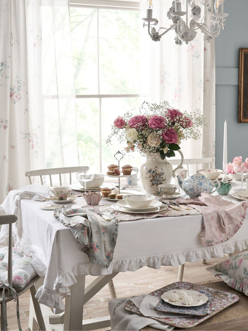 Shabby Chic by Rachel Ashwell mixed floral napkins set of 4 (British brand)