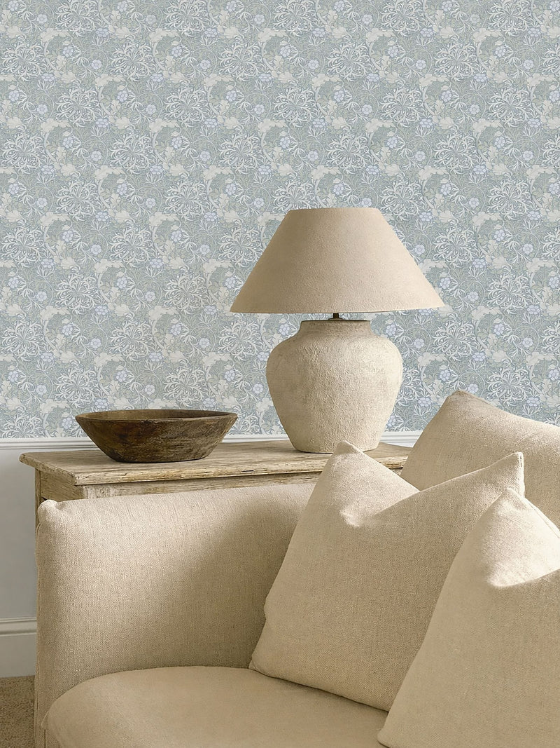 Morris & Co. Silver Seaweed wallpaper 10.05M, imported from the UK