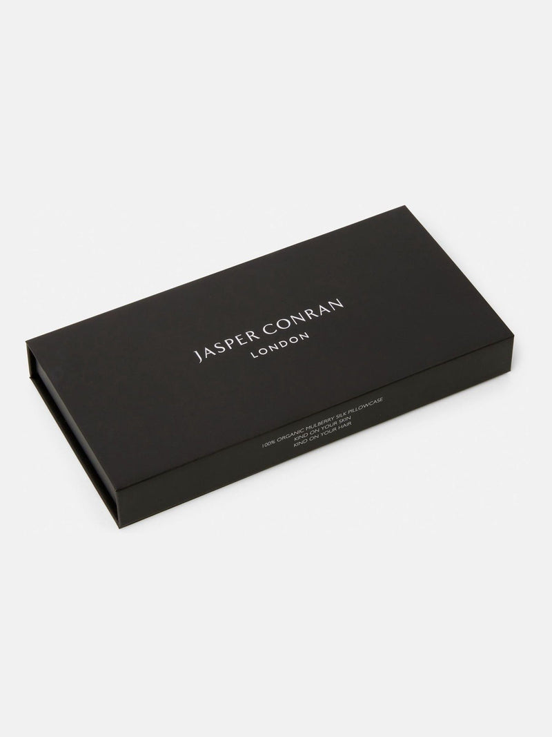 Jasper Conran white silk pillowcase 22 momme - British product