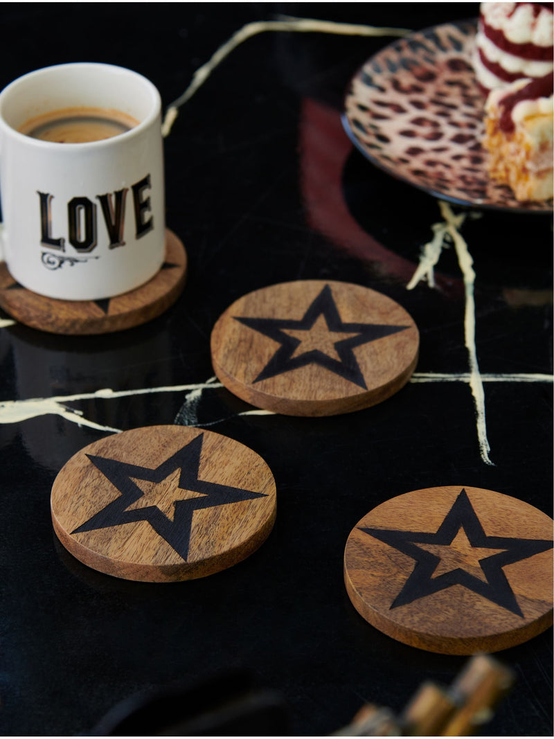 Rockett St George Set of 2 Wood Studio Star Set of 4 Coasters