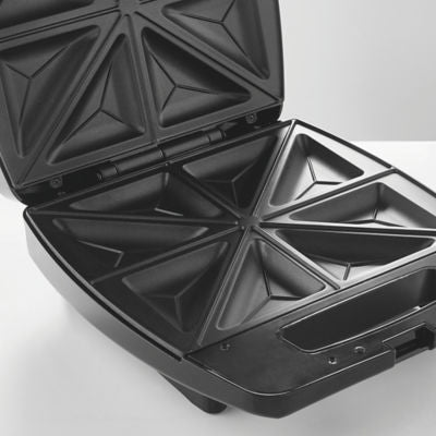 George Home black sandwich toaster, UK version