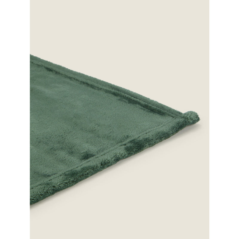 George Home green throw 120 x 150cm, UK version