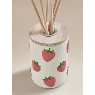 Strawberry embossed diffuser 100ml, imported from the UK