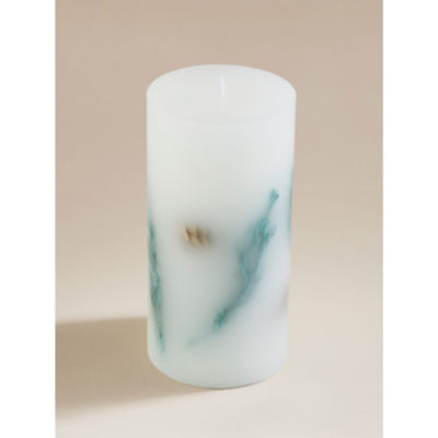 Frosted Pine Eucalyptus pillar candle 7.5x7.5x15 cm, UK version