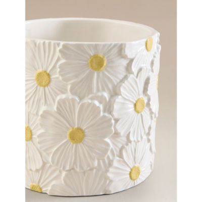 White ceramic daisy planter with drainage hole (British brand)