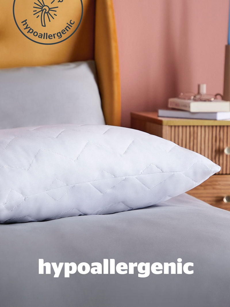 Silentnight Luxury The Perfect Pillow (British brand)