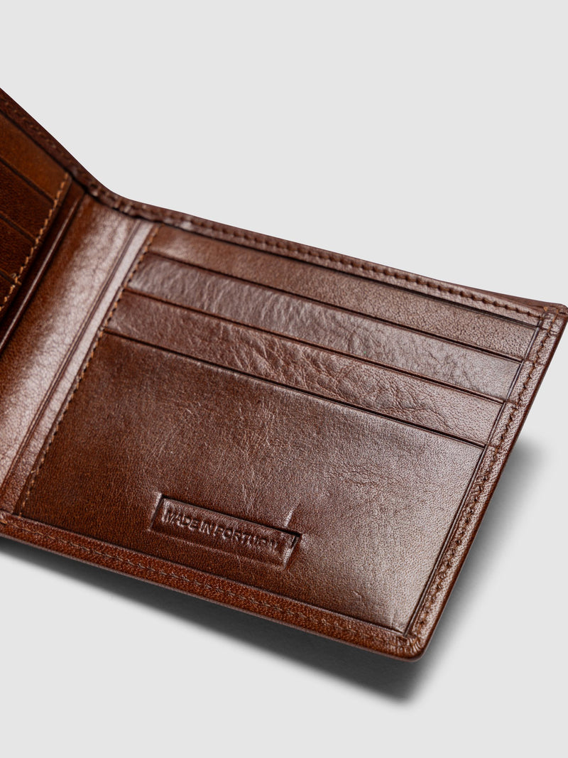Rodd & Gunn Brown Wakefield bi-fold wallet, imported from the UK