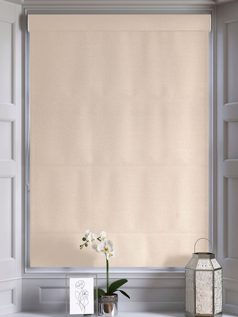 Montero roman blind vanilla cream made to measure, UK version
