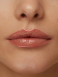 Set of 4 nude lip crayons with complementary shades (British brand)