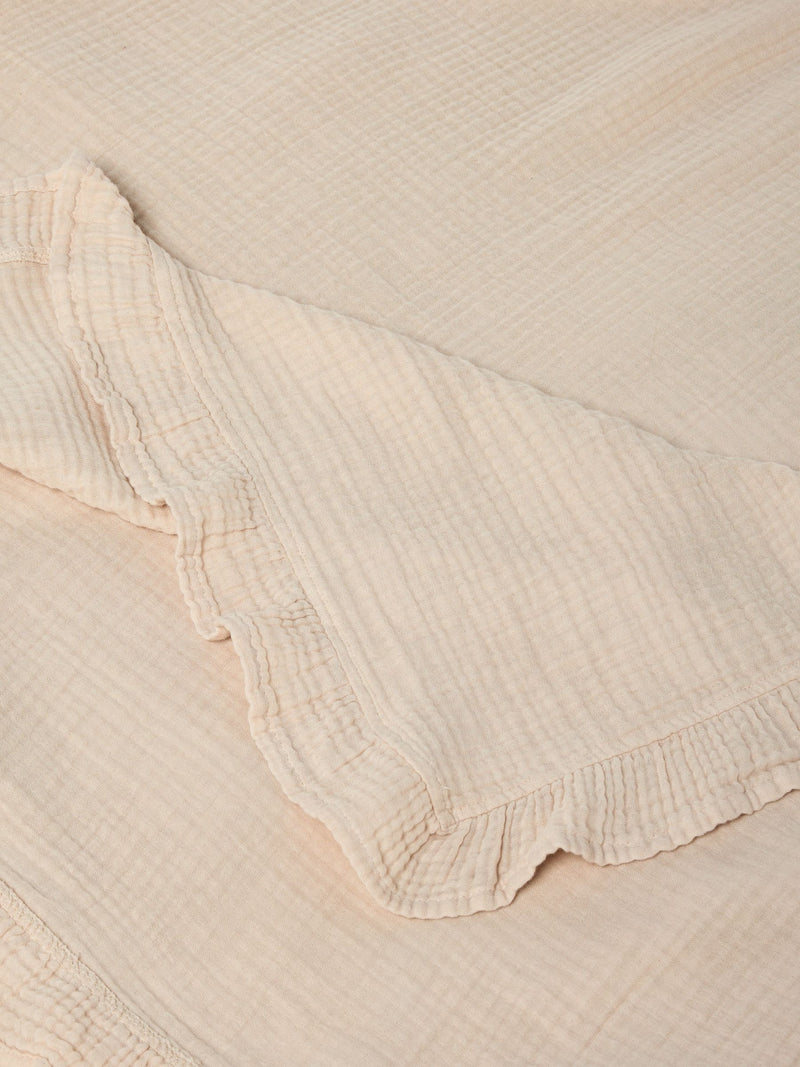 Muslin frill throw in natural colour (British brand)