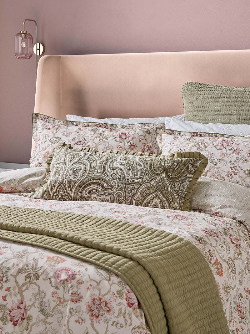 Bedeck of Belfast Nora quilted throw sage green 150x200cm (British brand)