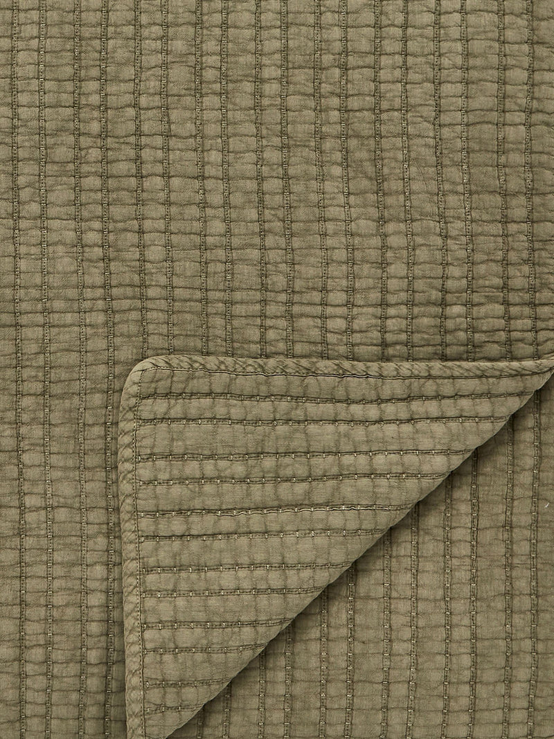 Bedeck of Belfast Nora quilted throw sage green 150x200cm (British brand)