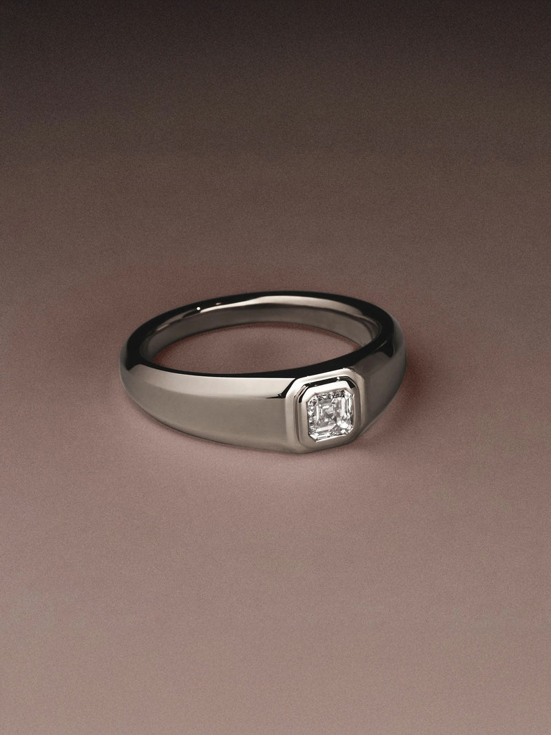 The Diamond Store Men's Signet Ring 0.50ct Asscher Cut Lab Diamond (British brand)