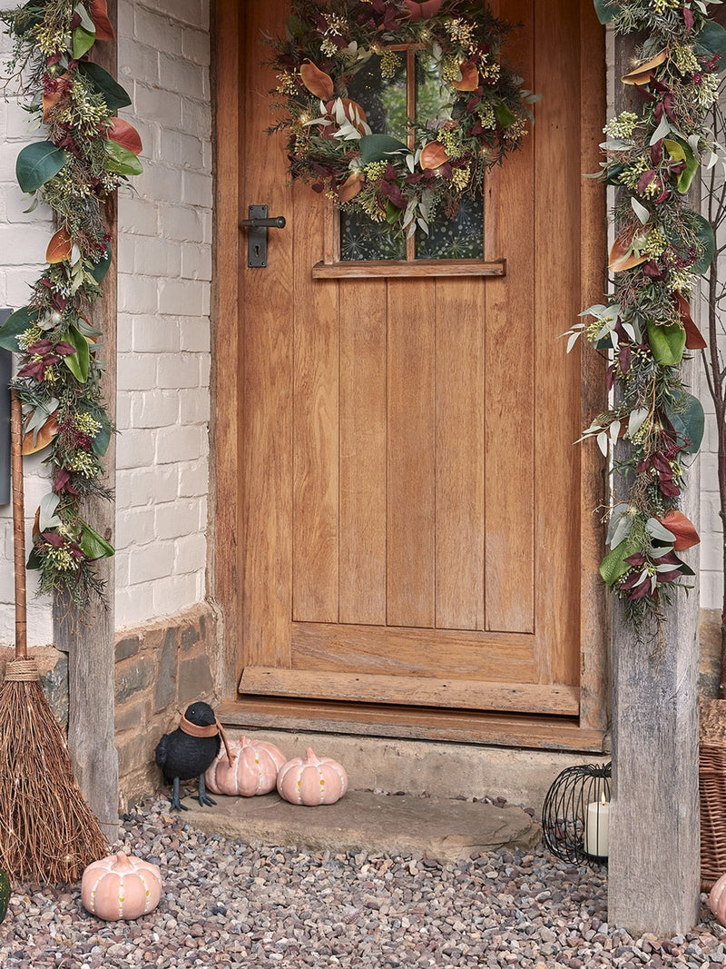 Lights4fun 1.5m pre lit autumn Christmas garland (British brand)