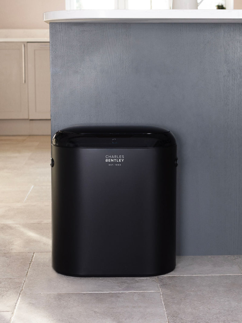 Charles Bentley automatic sensor bin black 40 litre (British brand)