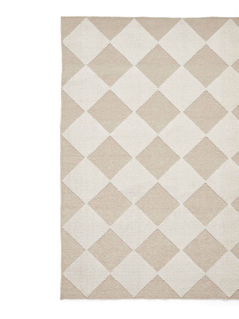 Think Rugs Lyna beige modern rug, UK version