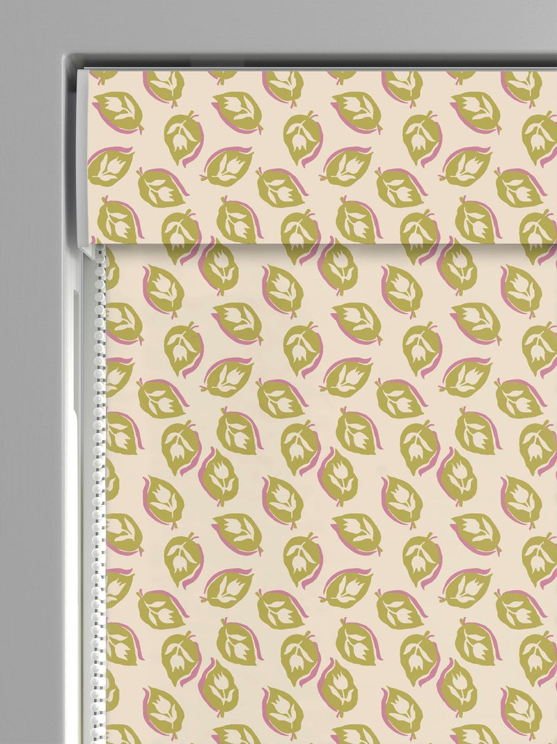 Land & Shore Seedling roman blind yellow (British brand)