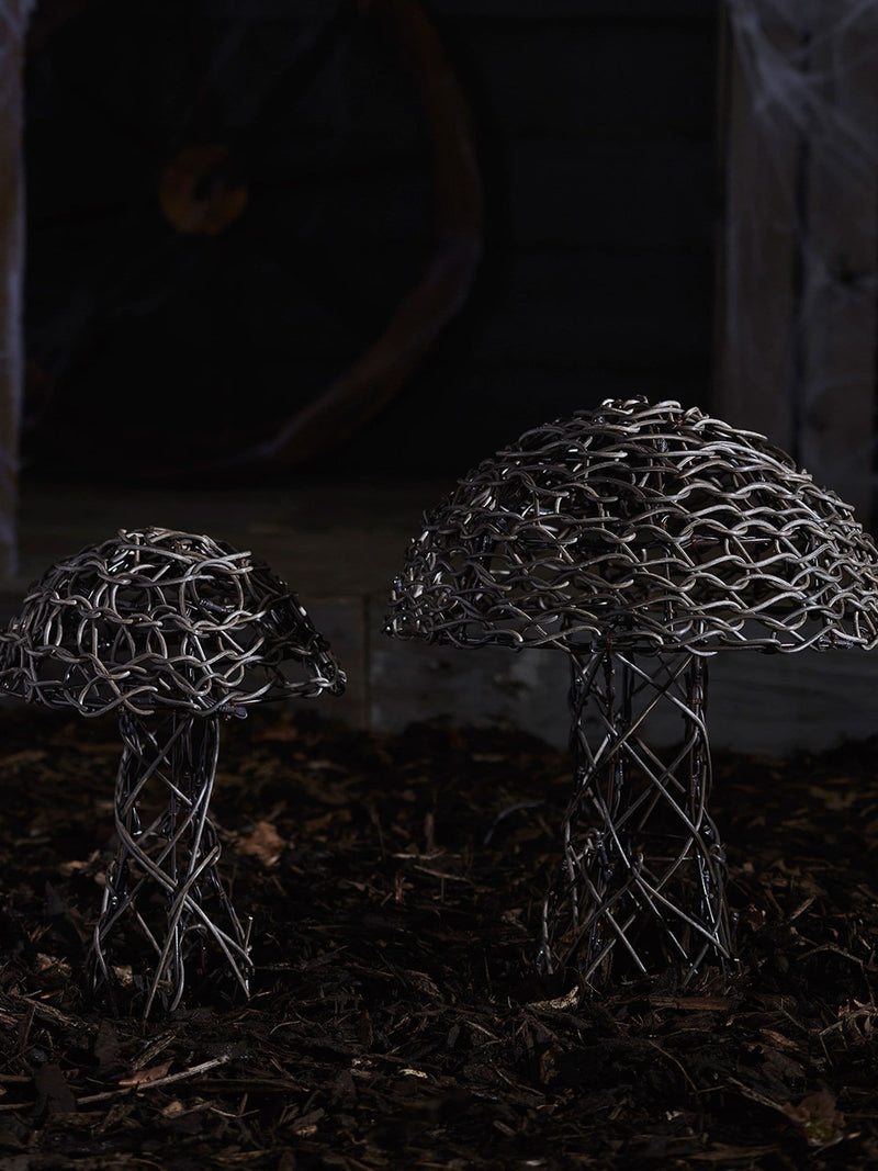 Lights4fun brown rattan mushroom garden light duo 30cm and 40cm (British brand)