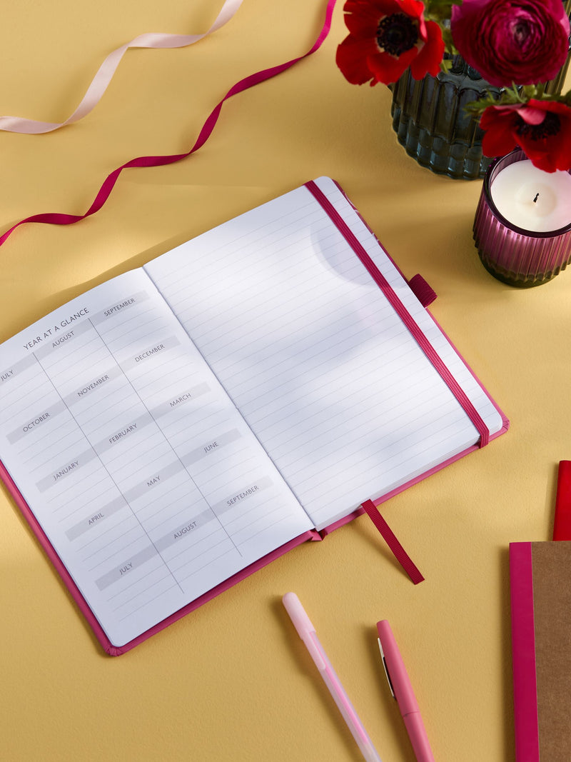 Pink Flamingo print academic diary 21cm x 15cm, UK version
