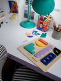 Etta Loves wooden puzzle board with colourful shapes - British product