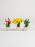 Scottish Everlastings set of 3 artificial spring pots 21cm (British brand)